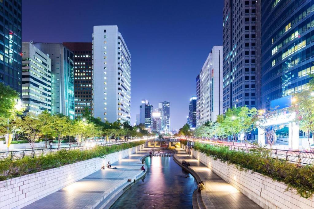 Afirst Hotel Myeongdong Seoel Buitenkant foto